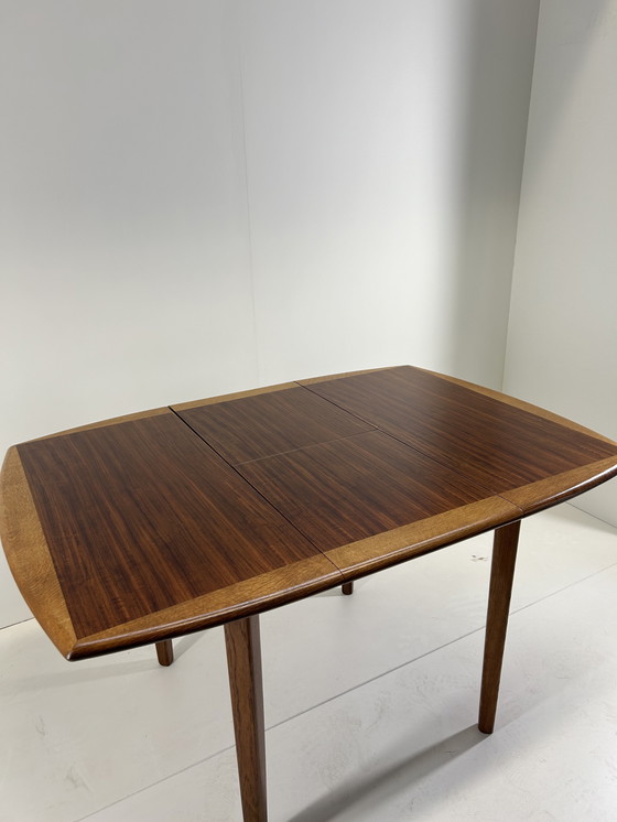 Image 1 of Loui van teefelen klap tafel met stoeltjes die nieuw gestoffeerd zijn