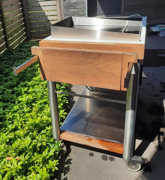 Outdoor Kitchen Trolley "ServeBoy Duo" Brand INDUT+ – INDU+, Lounge sets, Aluminium, Wood (photo 6 of 10)
