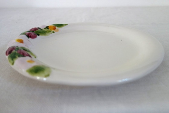 Image 1 of 6 piatti + 2 ciotole, barbotine con decorazione di frutta vintage