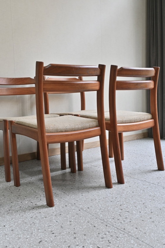 Image 1 of 4 sedie da pranzo design danese Dyrlund in teak massello