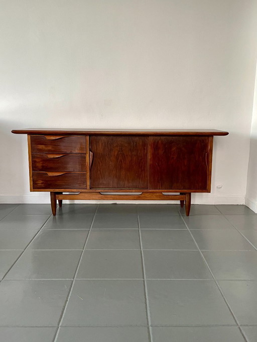 Rosewood sideboard from the 1960s, Nordic style. – opbergkast