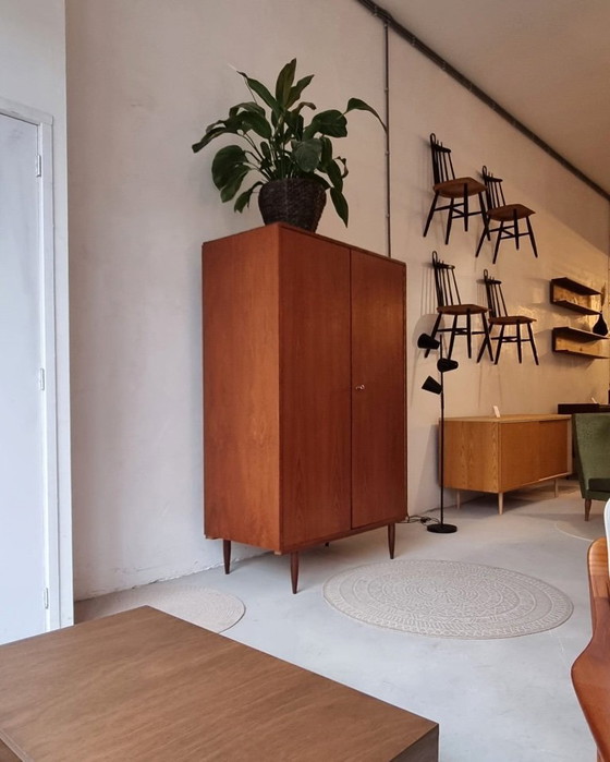 Image 1 of Garderobe aus der Mitte des Jahrhunderts