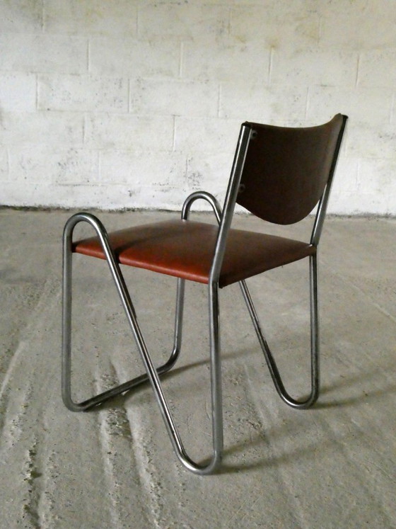Rara sedia Bern di Guy Bernard per MEUROP, 1974 – Sedie e poltrone, Metallo, Cromo (photo 2 of 6)
