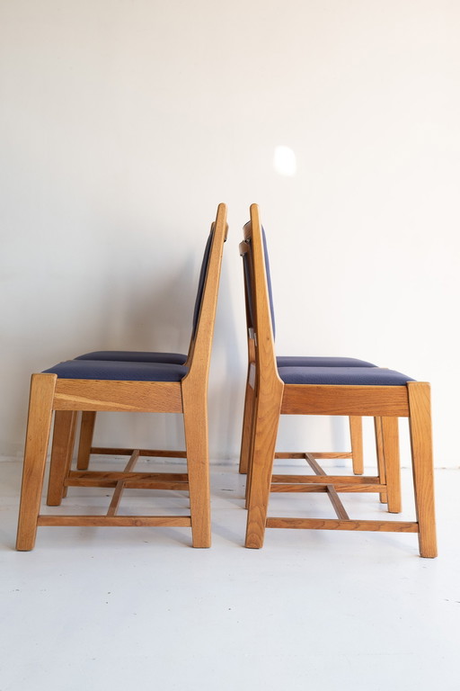 4X Vintage Massief Houten Eetkamerstoelen Met Blauwe Bekleding