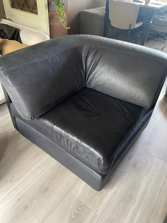 Einzigartiges Modulares Designstück – Modulare Sofas, Leather, Rattan (photo 3 of 5)