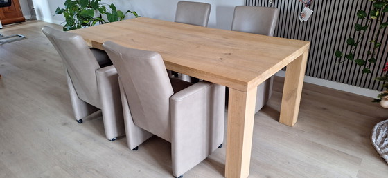 Image 1 of Mesa de comedor de roble claro rústico macizo