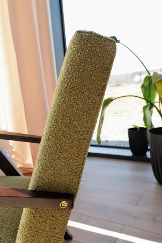 Image 1 of Vintage fauteuil mosgroen bouclé zigzag MCM 