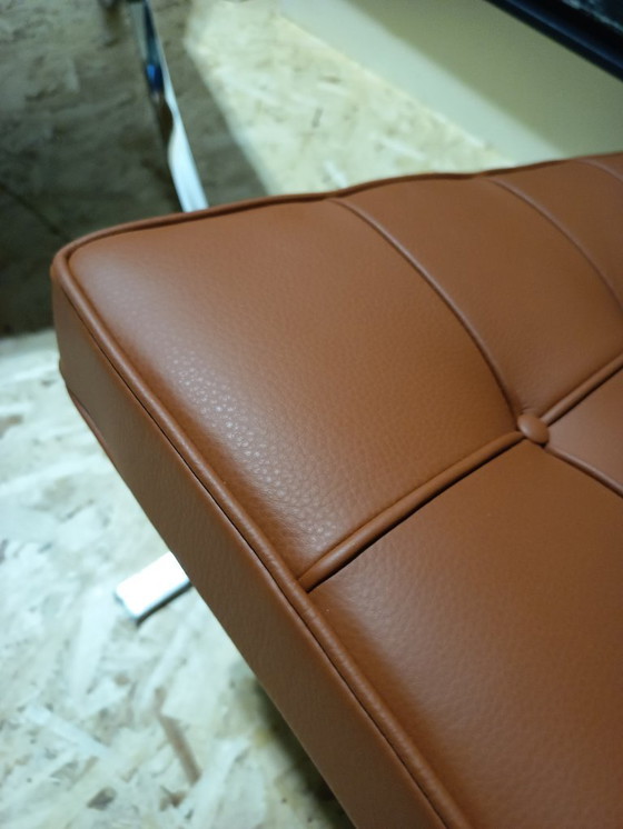 Image 1 of Sillones KNOLL Studio Barcelona (NUEVA Serie 2026) en piel natural (color coñac)