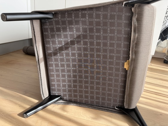 Image 1 of Progetti Wingchair met head roll van Georgetti
