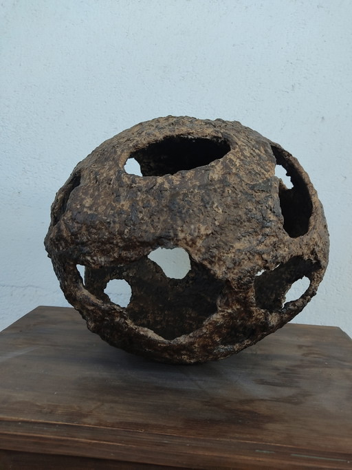 Brown Vase Made from Recycled Papier-Mâché – decoratieve objecten, Paper