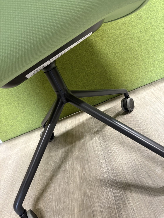 Image 1 of Poltrona in fibra Muuto