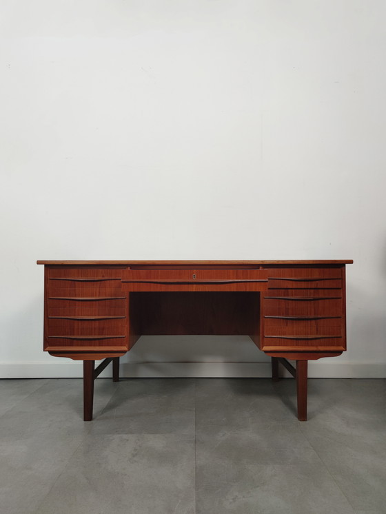 Image 1 of Vintage Danish Executive Desk In Teak