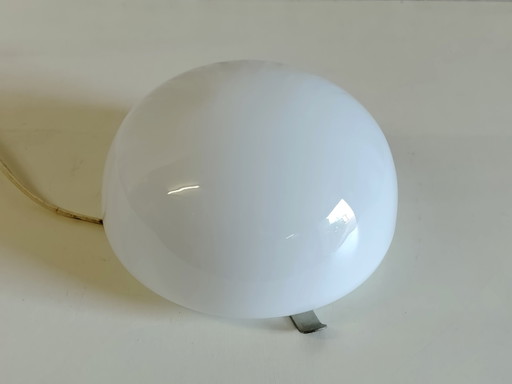Opaline Globe Ceiling Light or Wall Sconce - Mid. 20th Century – plafondlampen, Glass