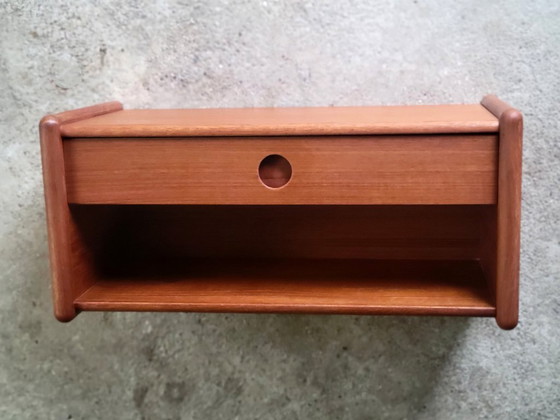 Image 1 of Meuble mural flottant vintage danois par Kai Kristiansen pour Vildbjerg