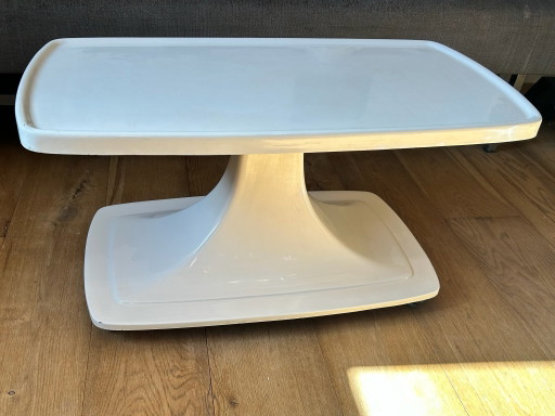 Astarte salontafel