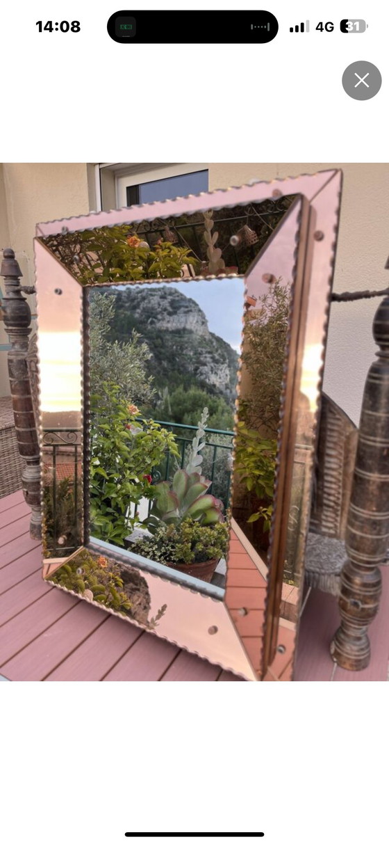 Image 1 of Beau miroir vintage art déco cuivré 