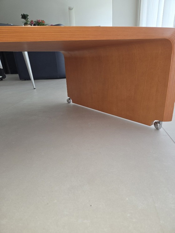 Image 1 of Coffee table with swivel/swivel part