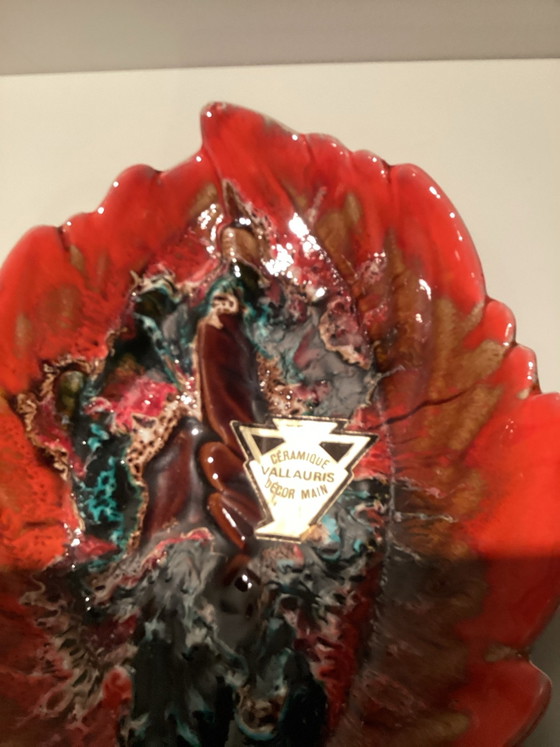 Vintage ceramic leaf-shaped bowl from French Vallauris., Black (photo 3 of 5)