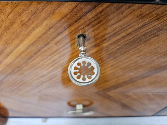 Image 1 of Commode en acajou du Mid Century des années 1950 avec miroir