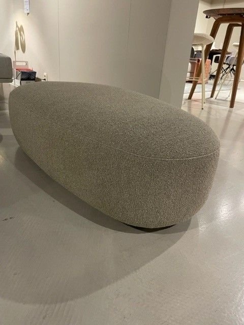 Kivi-Felsen – Eyye, Hocker & Poufs, Textile, Modern (photo 2 of 4)