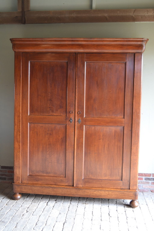 Large Sleek Antique Oak Closet