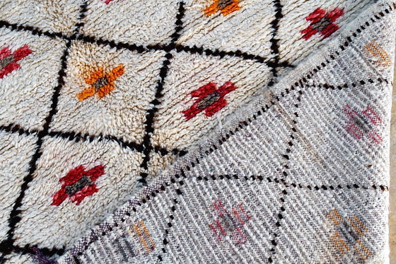 Image 1 of  Moroccan Vintage Marmoucha Rug – 271 x 165 cm