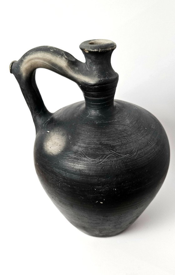 Image 1 of WABI SABI Antiker ungarischer schwarzer Keramik-Wasserkrug, großer Tonkrug Botijo aus dem frühen 20. Jahrhundert