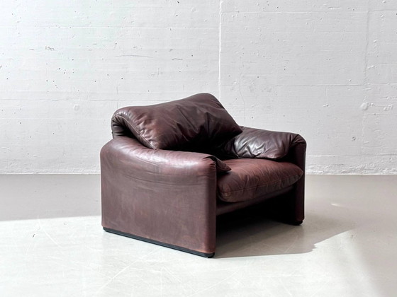 Image 1 of Maralunga Ledersessel mit Ottoman von Vico Magistretti für Cassina, Italien, 1970er Jahre