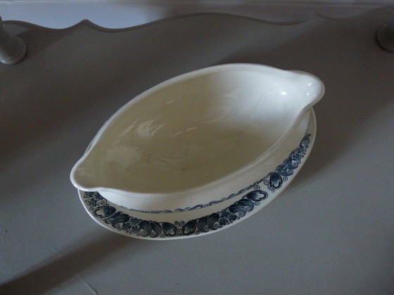 Image 1 of Longchamp "Marcel" juskom van ijzersteen en serveerschalen