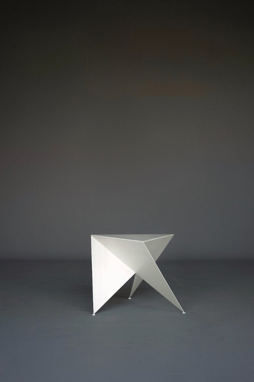 Table d'appoint RW1 de Ronald Willemsen pour Metaform, Pays-Bas. 1982