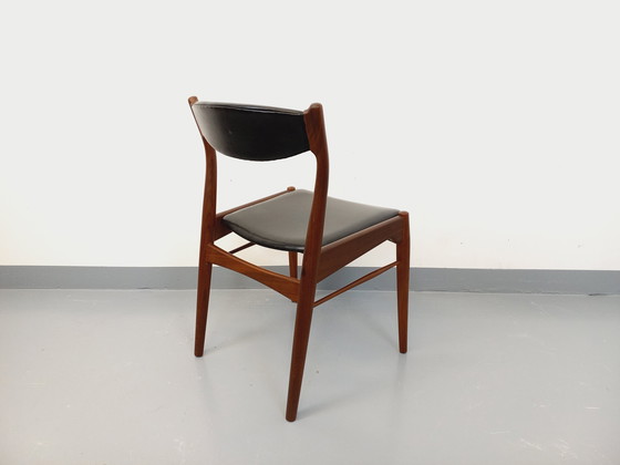 Image 1 of Vintage Scandinavian Teak and Skai Chair from the 50s and 60s