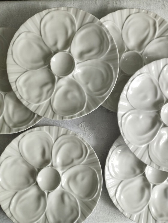 Image 1 of Lot de 6 assiettes à huitres en porcelaine de Pillivuyt