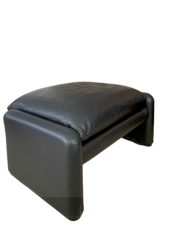 Image 1 of Cassina Maralunga Set – Fauteuil + Poef in zwart leer