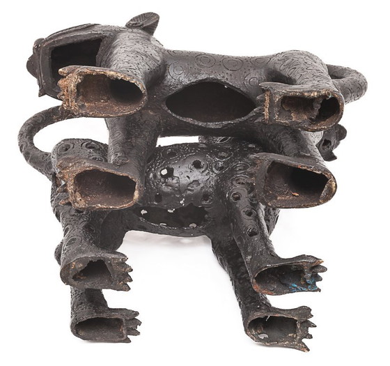 Coppia di leopardi reali del Benin – Oggetti decorativi, Bronze (photo 12 of 12)