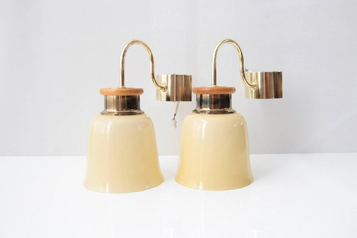 Set di 2 applique in ottone con paralume in vetro, stile vintage anni '80.