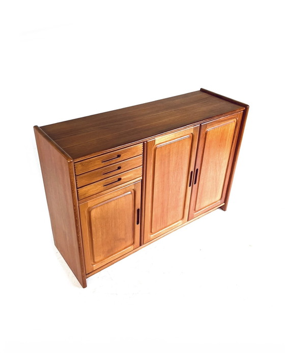 Image 1 of Vintage Deens sideboard, Dyrlund ‘70