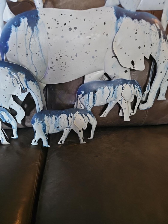 Einzigartige und beeindruckende 3D-Metallwandskulptur einer Elefantenfamilie – Wanddekoration (photo 4 of 5)