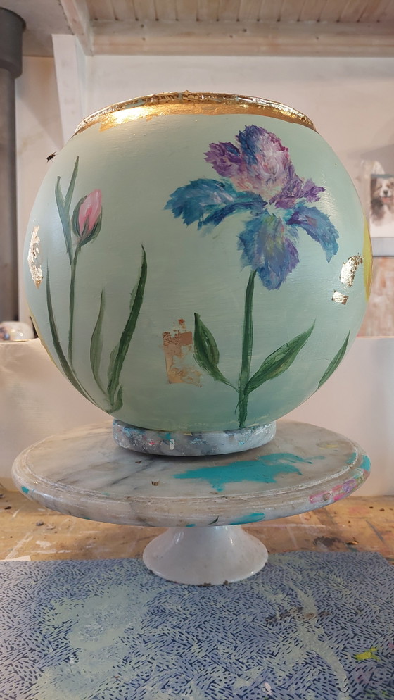 Image 1 of Hand-painted vase