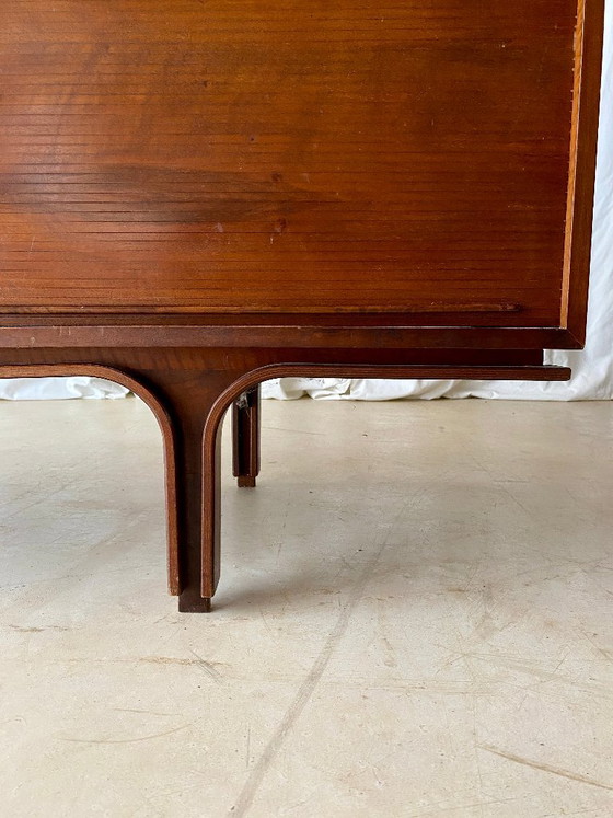 Credenza in palissandro di Gianfranco Frattini per Bernini, anni '60. – Credenze, Legno (photo 5 of 17)