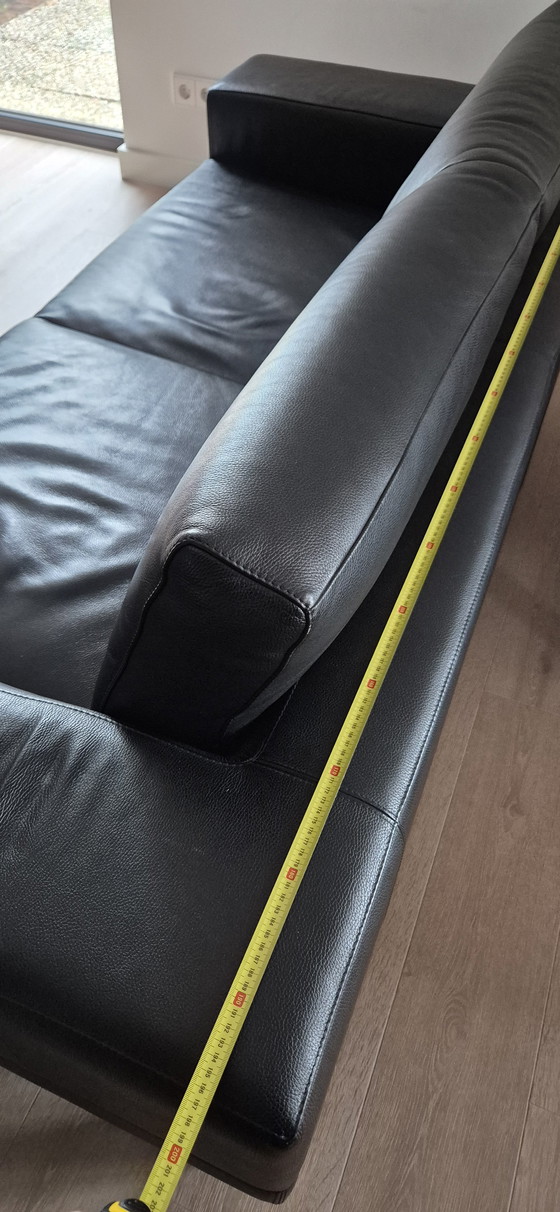 Image 1 of Leolux Antipode black leather 2 and 3 seater sofa