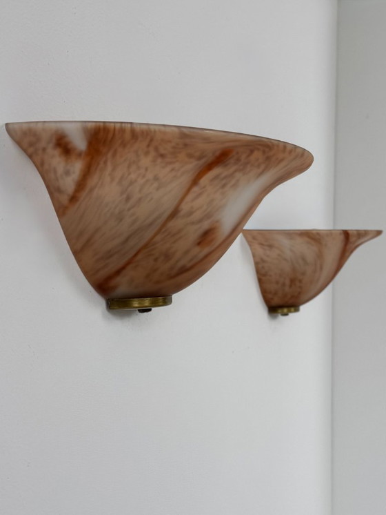 Image 1 of Coppia di applique vintage, vetro e ottone, Francia, 1970