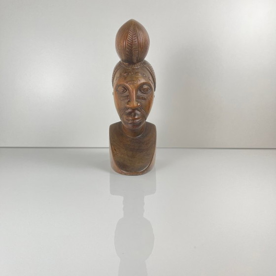 Image 1 of Busto femminile intagliato a mano in legno nero, stile Baoulé, 1960/90