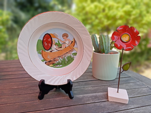 Retro 1930 round deep dish scene enfants de St Amand - France