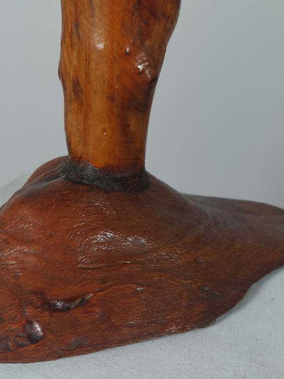 Image 1 of Vintage gedraaide houten kandelaar met kaarsenplateau.