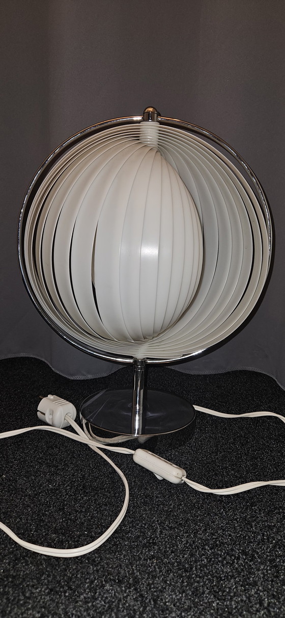 Image 1 of Lampe de lune Kare Design