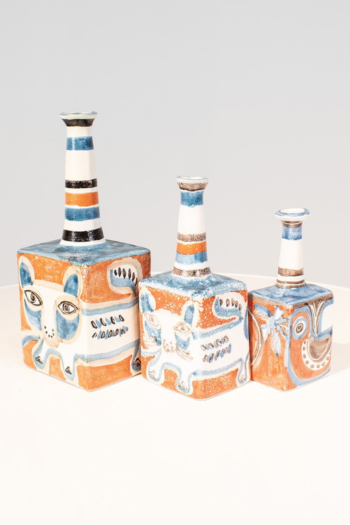 Brightly colored Italian vase set