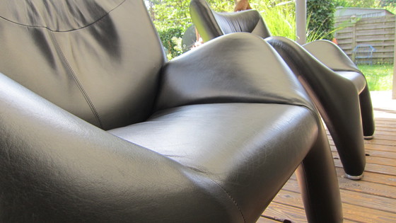 Image 1 of 2x Leolux Echnaton armchair