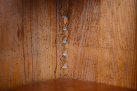 Gerestaureerd Biedermeier-kastje, essenhout, sparrenhout, Pools, Tsjechisch, jaren 1830 – Kasten, Wood (photo 11 of 21)