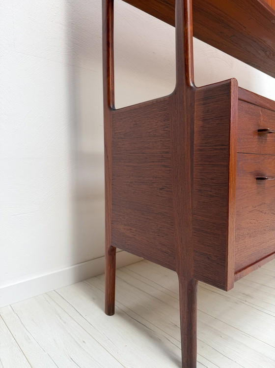 Image 1 of Aparador danés antiguo de teca RY20 de Hans J. Wegner para Ry Møbler, década de 1950.