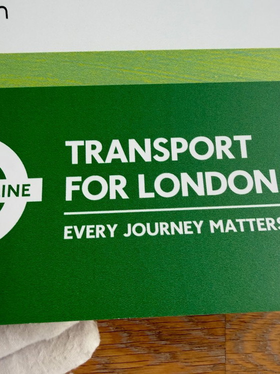 Image 1 of Ruth Hydes, natuurreservaat The Chase, copyright Transport for London, 2019, gedrukt in het Verenigd Koninkrijk